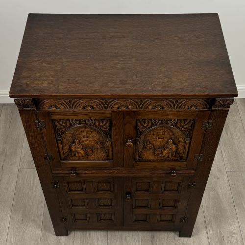 ANTIQUE 20TH CENTURY CARVED OAK CUPBOARD - ADDITIONAL PHOTO 9
