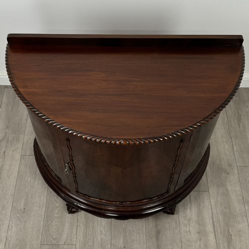ANTIQUE 20TH CENTURY DEMILUNE CUPBOARD IN MAHOGANY - ADDITIONAL PHOTO 10