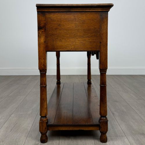ANTIQUE 20TH CENTURY FINE QUALITY DRESSER BASE IN OAK - ADDITIONAL PHOTO 6