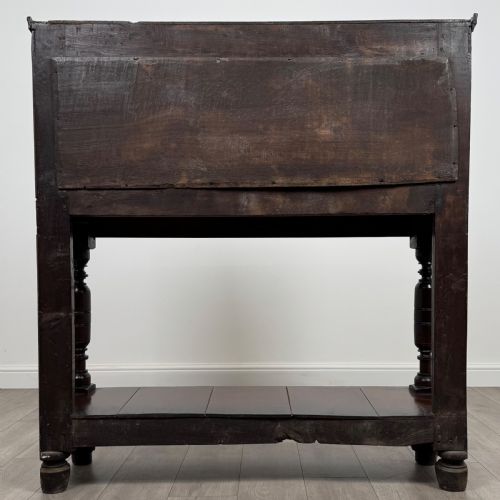 ANTIQUE 17TH CENTURY FINE QUALITY CARVED OAK CUPBOARD - ADDITIONAL PHOTO 5