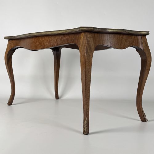 ANTIQUE 20TH CENTURY FRENCH COFFEE TABLE IN MAHOGANY - ADDITIONAL PHOTO 5