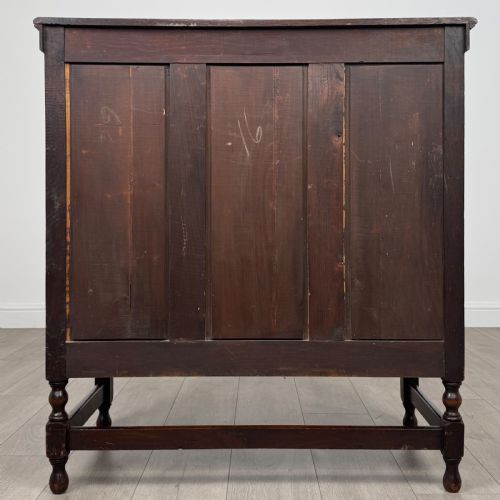ANTIQUE 20TH CENTURY GOOD QUALITY FITTED CUPBOARD IN OAK - ADDITIONAL PHOTO 6