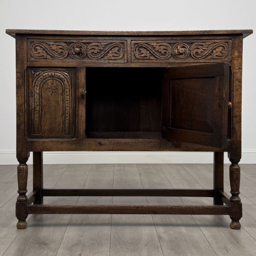 ANTIQUE 20TH CENTURY GOOD QUALITY SMALL OAK SIDEBOARD - ADDITIONAL PHOTO 1