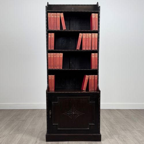 antique 20th century open bookcase in oak - CATEGORY: ANTIQUE BOOKCASES - DATED EDWARDIAN