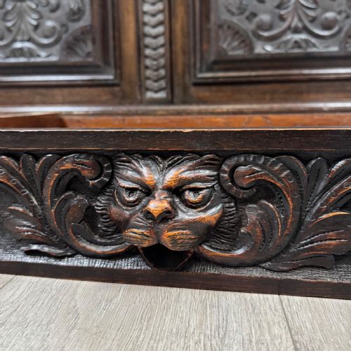 ANTIQUE 19TH CENTURY GOOD QUALITY CARVED OAK SIDEBOARD - ADDITIONAL PHOTO 11