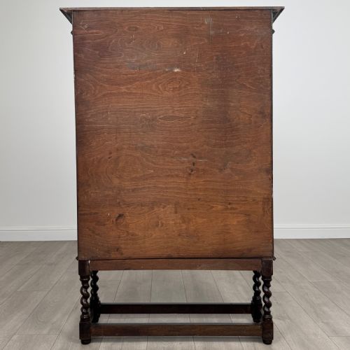 ANTIQUE 19TH CENTURY FINE QUALITY DISPLAY CABINET IN OAK - ADDITIONAL PHOTO 7