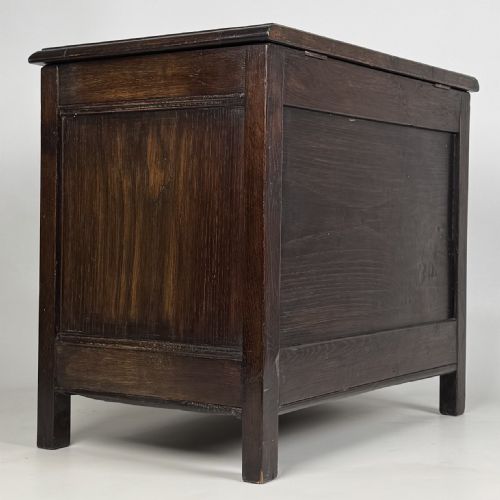 ANTIQUE 19TH CENTURY CARVED OAK STORAGE BOX - ADDITIONAL PHOTO 3