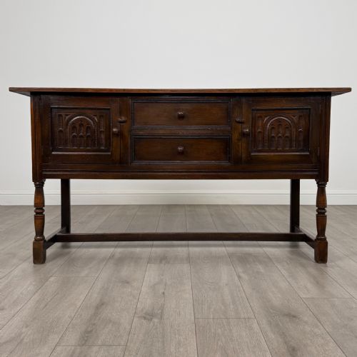 antique 20th century sideboard in oak - CATEGORY: ANTIQUE SIDEBOARDS - DATED EDWARDIAN