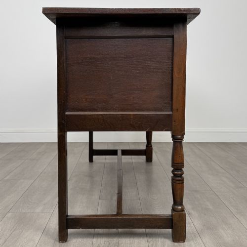 ANTIQUE 20TH CENTURY SIDEBOARD IN OAK - ADDITIONAL PHOTO 7