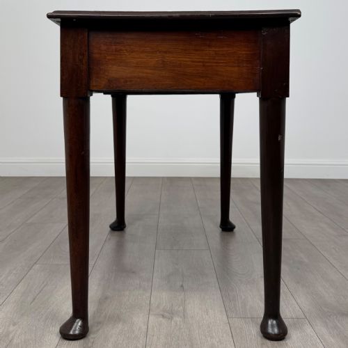 ANTIQUE 18TH CENTURY QUALITY WRITING TABLE IN MAHOGANY - ADDITIONAL PHOTO 2