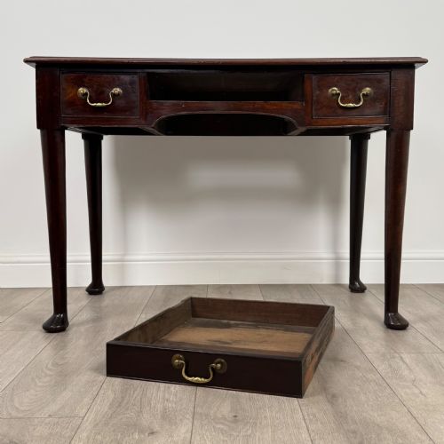 ANTIQUE 18TH CENTURY QUALITY WRITING TABLE IN MAHOGANY - ADDITIONAL PHOTO 9