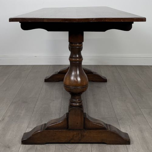 ANTIQUE 20TH CENTURY REFRACTORY STYLE DINING TABLE IN OAK - ADDITIONAL PHOTO 2