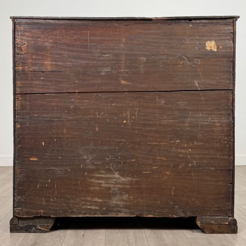ANTIQUE 18TH CENTURY CHEST OF DRAWERS IN OAK - ADDITIONAL PHOTO 4