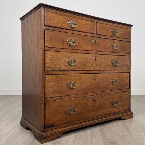 ANTIQUE 18TH CENTURY CHEST OF DRAWERS IN OAK - ADDITIONAL PHOTO 7