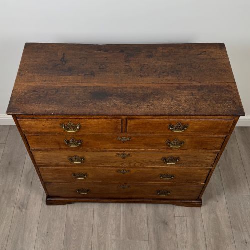 ANTIQUE 18TH CENTURY CHEST OF DRAWERS IN OAK - ADDITIONAL PHOTO 8