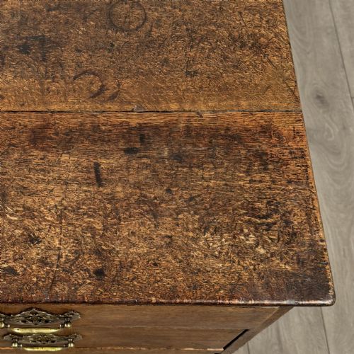 ANTIQUE 18TH CENTURY CHEST OF DRAWERS IN OAK - ADDITIONAL PHOTO 11