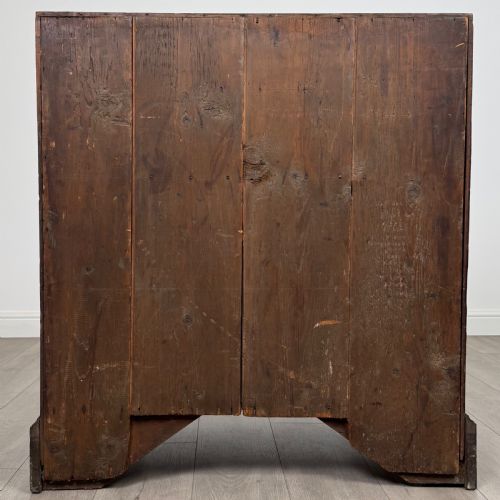 ANTIQUE 18TH CENTURY FINE QUALITY CHEST OF DRAWERS IN MAHOGANY - ADDITIONAL PHOTO 4