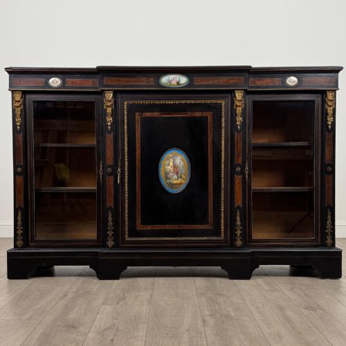 ANTIQUE 19TH CENTURY EBONISED CREDENZA OF FINEST QUALITY - ADDITIONAL PHOTO 1