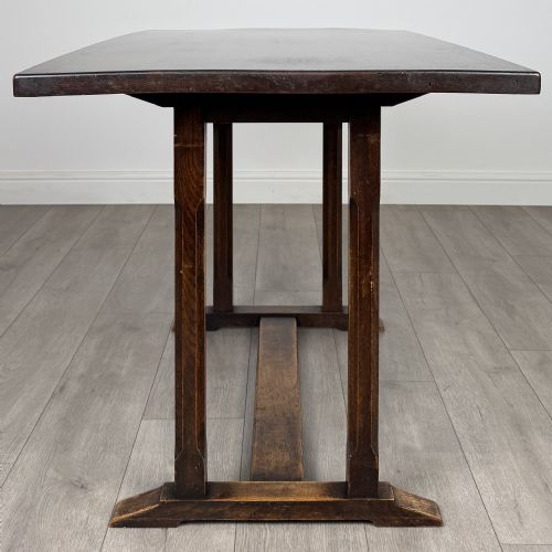 ANTIQUE 20TH CENTURY SMALL OAK DINING TABLE - ADDITIONAL PHOTO 2
