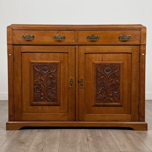 antique 20th century carved sideboard in walnut - CATEGORY: ANTIQUE SIDEBOARDS - DATED EDWARDIAN
