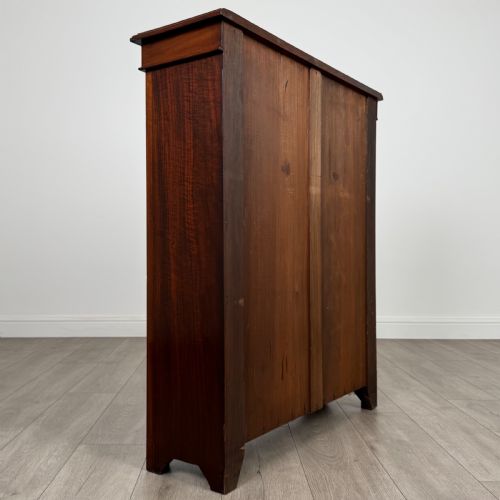 ANTIQUE 20TH CENTURY GOOD QUALITY DISPLAY CABINET IN WALNUT - ADDITIONAL PHOTO 5