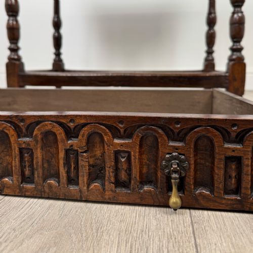 ANTIQUE 18TH CENTURY FINE QUALITY SIDE TABLE IN OAK - ADDITIONAL PHOTO 10