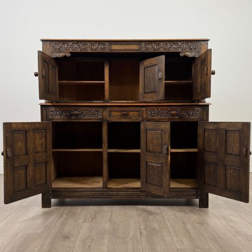 ANTIQUE 20TH CENTURY FINE QUALITY COURT CUPBOARD IN OAK - ADDITIONAL PHOTO 1