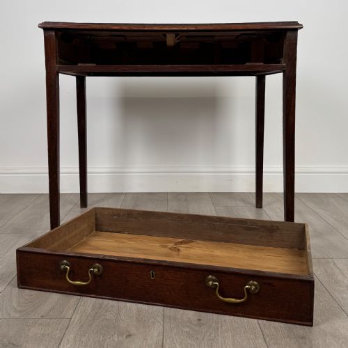 ANTIQUE 18TH CENTURY GOOD QUALITY WRITING TABLE IN OAK - ADDITIONAL PHOTO 9