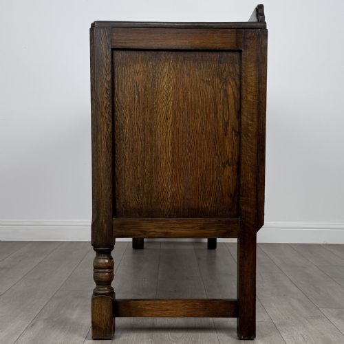 ANTIQUE 20TH CENTURY GOOD QUALITY OAK SIDEBOARD - ADDITIONAL PHOTO 7