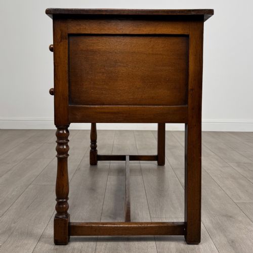 ANTIQUE 20TH CENTURY GOOD QUALITY DESK IN OAK - ADDITIONAL PHOTO 2