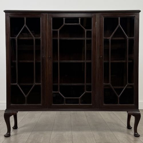 ANTIQUE 20TH CENTURY GOOD QUALITY CABINET IN MAHOGANY - ADDITIONAL PHOTO 1