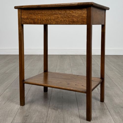 ANTIQUE 20TH CENTURY GOOD QUALITY OAK SIDE TABLE - ADDITIONAL PHOTO 1