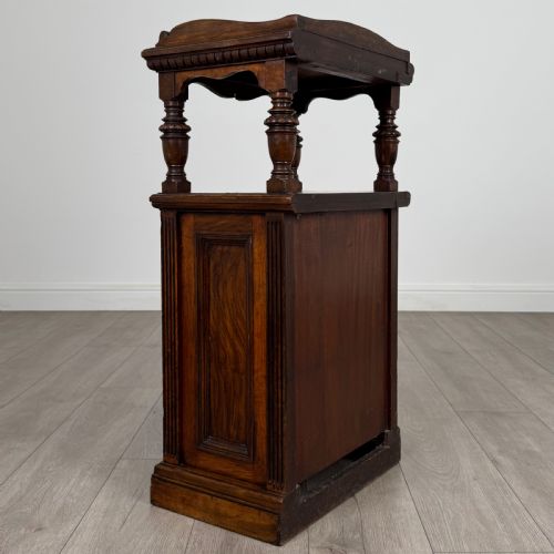 ANTIQUE 19TH CENTURY GOOD QUALITY CARVED OAK CABINET - ADDITIONAL PHOTO 4