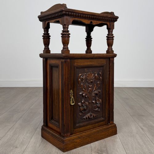 ANTIQUE 19TH CENTURY GOOD QUALITY CARVED OAK CABINET - ADDITIONAL PHOTO 8