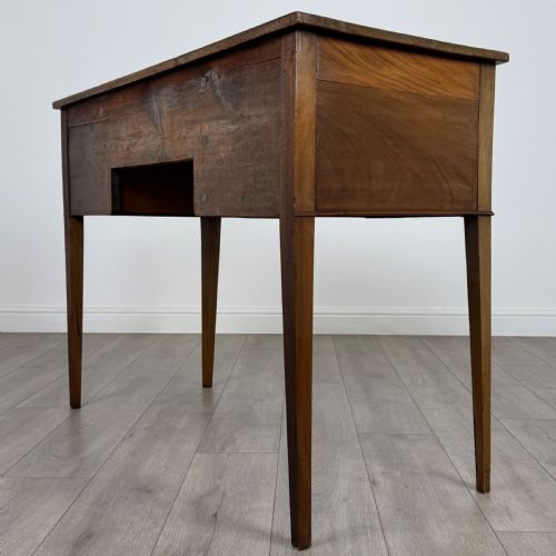 ANTIQUE 19TH CENTURY GOOD QUALITY WRITING TABLE IN MAHOGANY - ADDITIONAL PHOTO 4