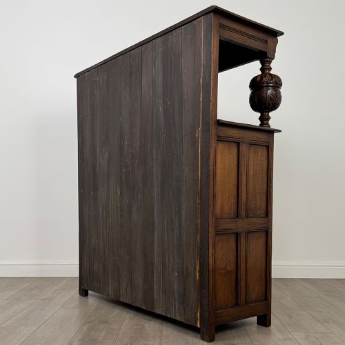 ANTIQUE 20TH CENTURY GOOD QUALITY COURT CUPBOARD IN OAK - ADDITIONAL PHOTO 6