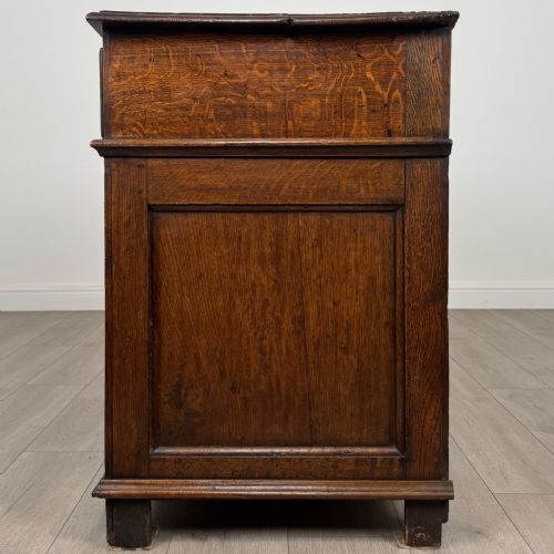 ANTIQUE 18TH CENTURY GOOD QUALITY CUPBOARD IN OAK - ADDITIONAL PHOTO 3