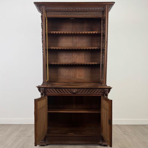 ANTIQUE 19TH CENTURY RENAISSANCE REVIVAL BOOKCASE IN OAK - ADDITIONAL PHOTO 2
