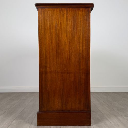 ANTIQUE 19TH CENTURY FINE QUALITY MAHOGANY CHEST OF DRAWERS - ADDITIONAL PHOTO 2