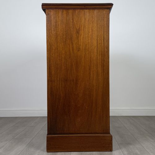 ANTIQUE 19TH CENTURY FINE QUALITY MAHOGANY CHEST OF DRAWERS - ADDITIONAL PHOTO 6