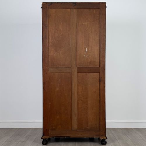 ANTIQUE 20TH CENTURY LINENFOLD WARDROBE IN OAK - ADDITIONAL PHOTO 4