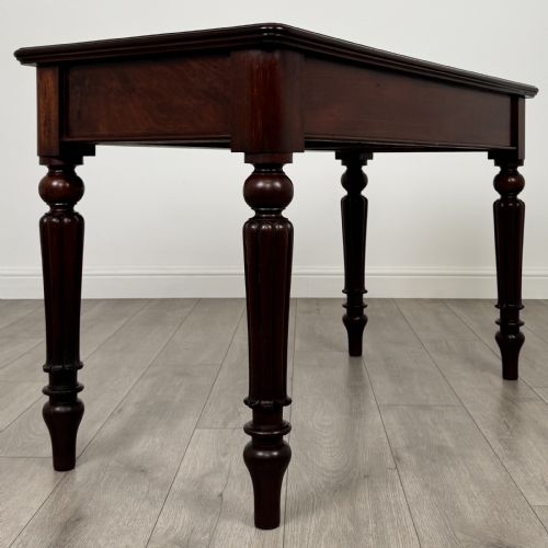 ANTIQUE 19TH CENTURY FINE QUALITY WRITING TABLE IN MAHOGANY - ADDITIONAL PHOTO 3