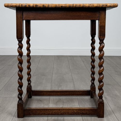 antique 20th century good quality side table in oak - CATEGORY: ANTIQUE TABLES - DATED EDWARDIAN