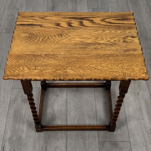 ANTIQUE 20TH CENTURY GOOD QUALITY SIDE TABLE IN OAK - ADDITIONAL PHOTO 8