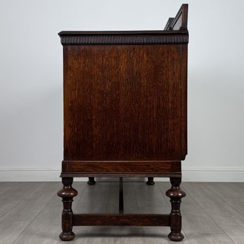 ANTIQUE 19TH CENTURY JACOBEAN STYLE SIDEBOARD IN OAK - ADDITIONAL PHOTO 3