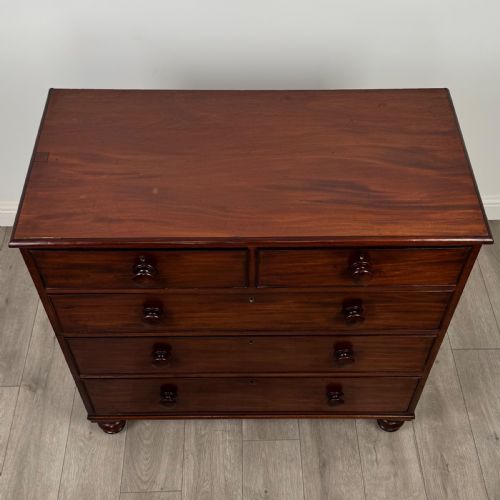 ANTIQUE 18TH CENTURY FINE QUALITY MAHOGANY CHEST OF DRAWERS - ADDITIONAL PHOTO 8