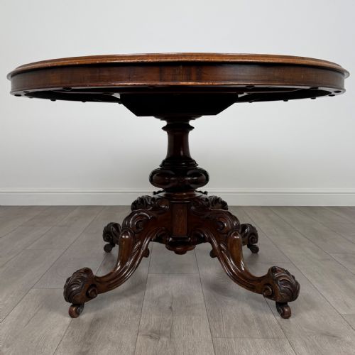 antique 19th century fine quality loo table in burr walnut - CATEGORY: ANTIQUE TABLES - DATED VICTORIAN