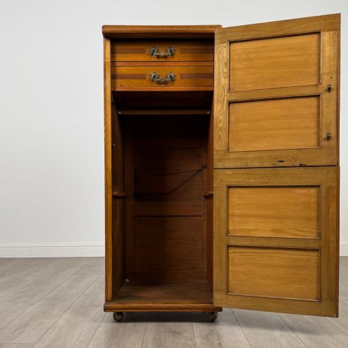 ANTIQUE 19TH CENTURY UNUSUAL CABINET IN OAK - ADDITIONAL PHOTO 1