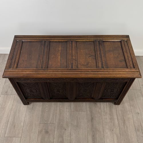 ANTIQUE 18TH CENTURY GOOD QUALITY CARVED OAK COFFER - ADDITIONAL PHOTO 8
