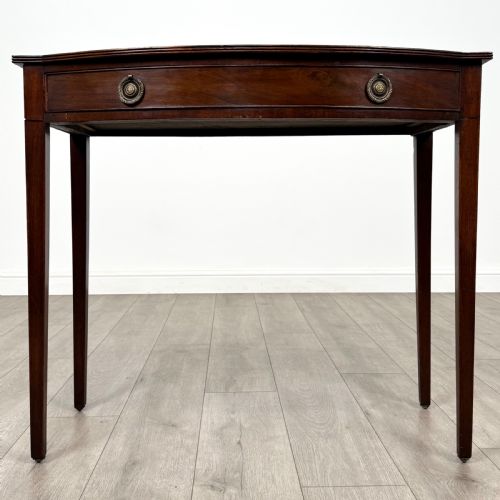 antique 18th century bow front writing table in mahogany - CATEGORY: ANTIQUE TABLES - DATED GEORGIAN